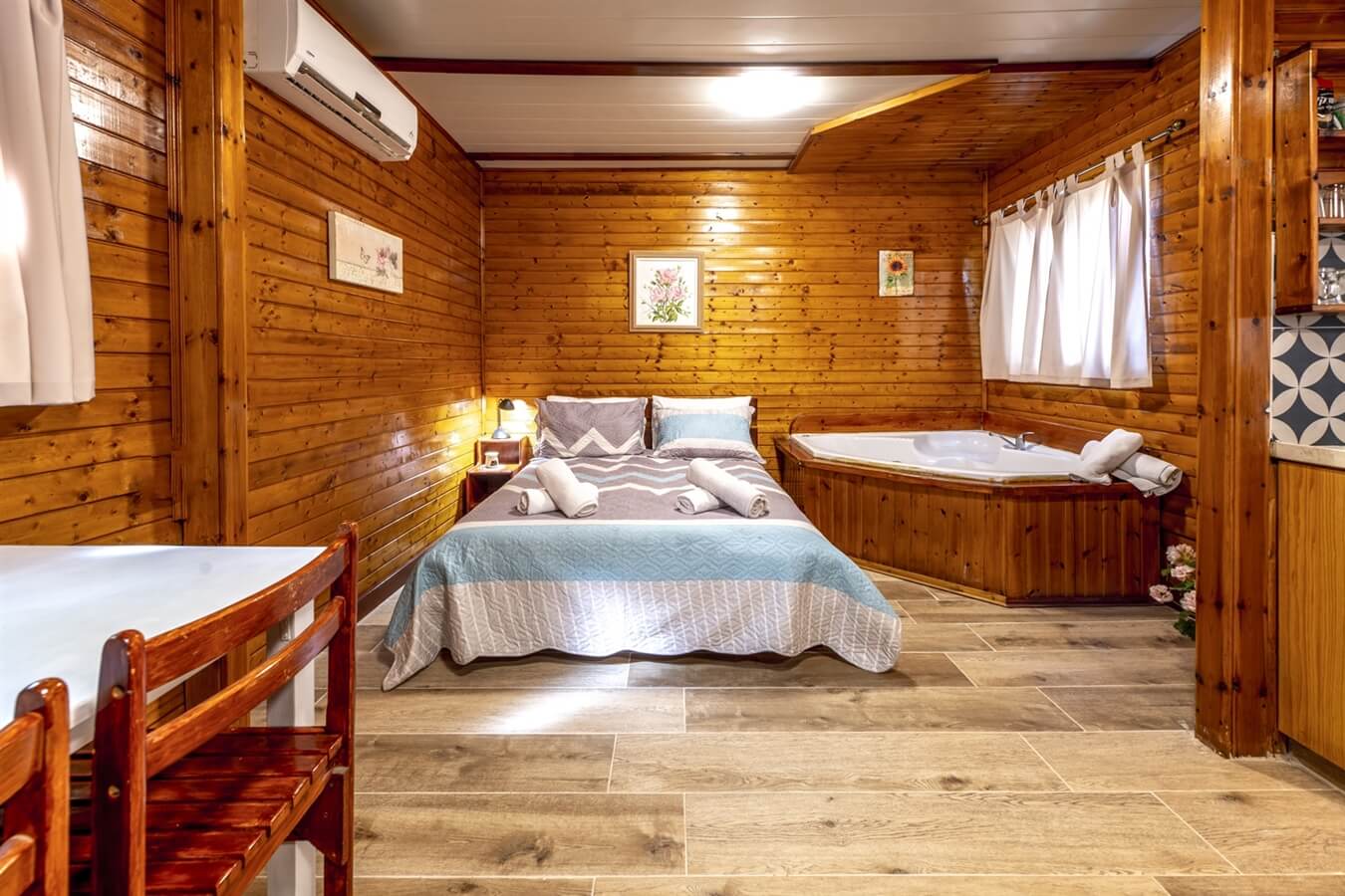 תמונה של משולב - 2