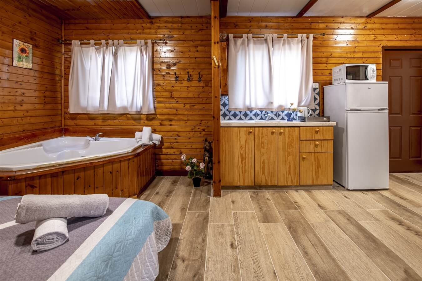 תמונה של משולב - 4