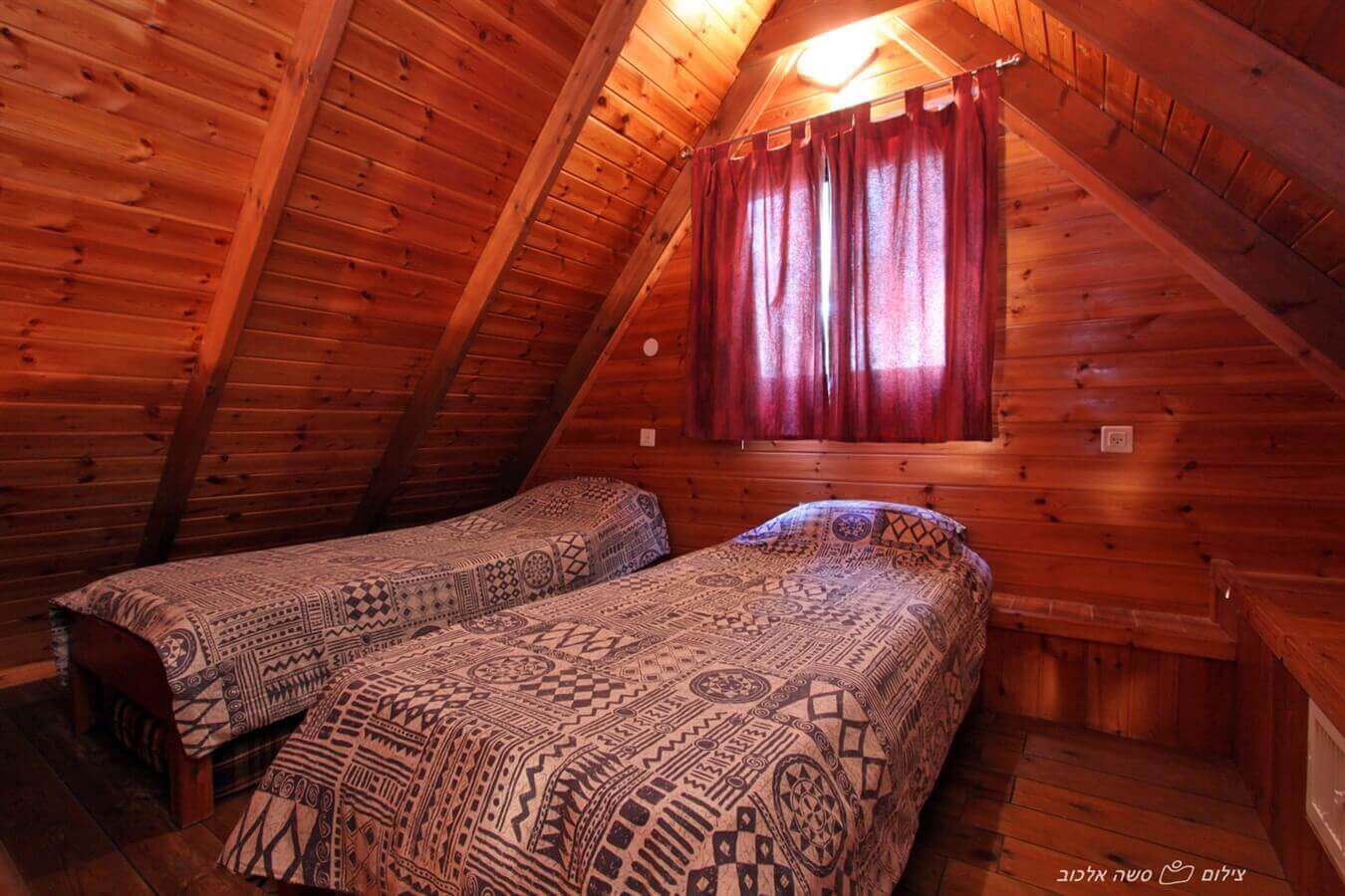 תמונה של רימון ואלון - 7