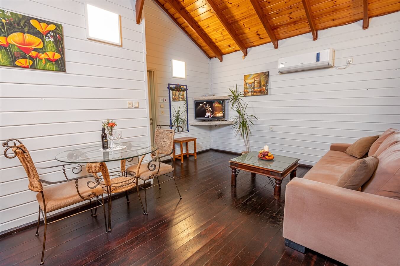 תמונה של בקתת רפאל - 3