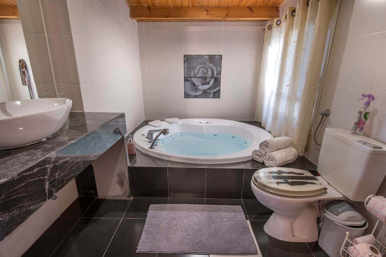 תמונה של בקתת שלושה חדרים - 3