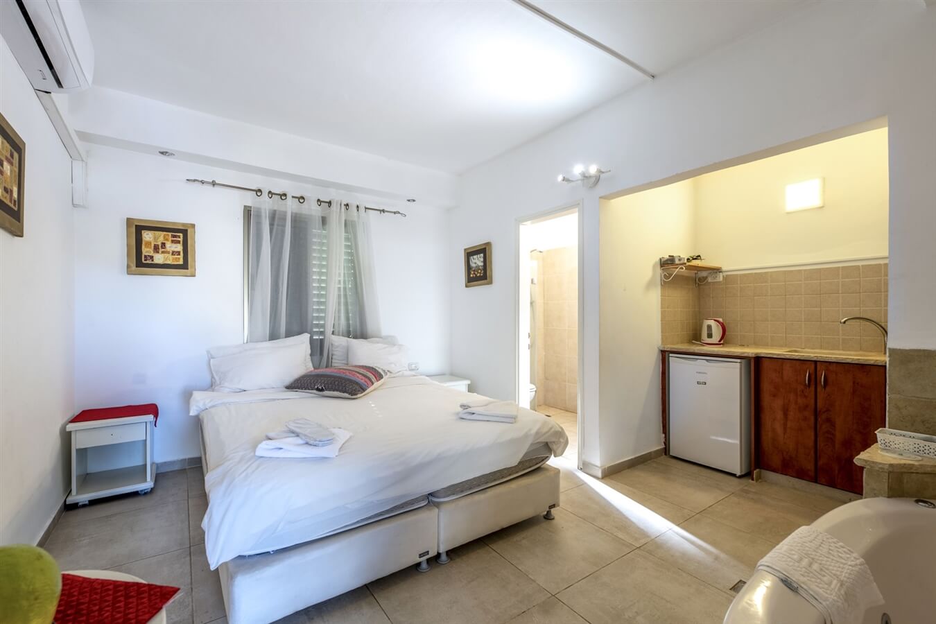 תמונה של סוויטה עם ג'קוזי - 6