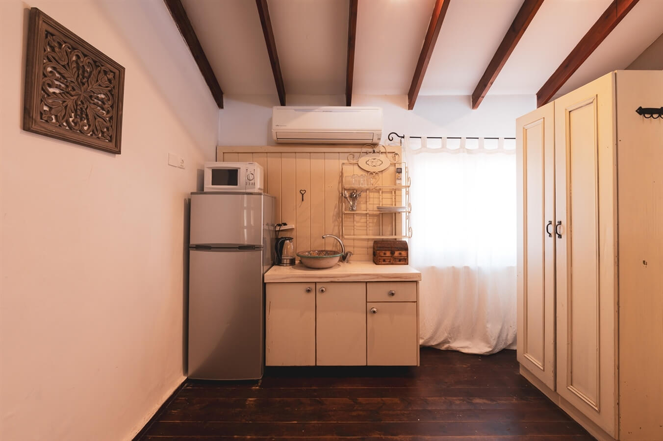 תמונה של סוויטה 3 - 7