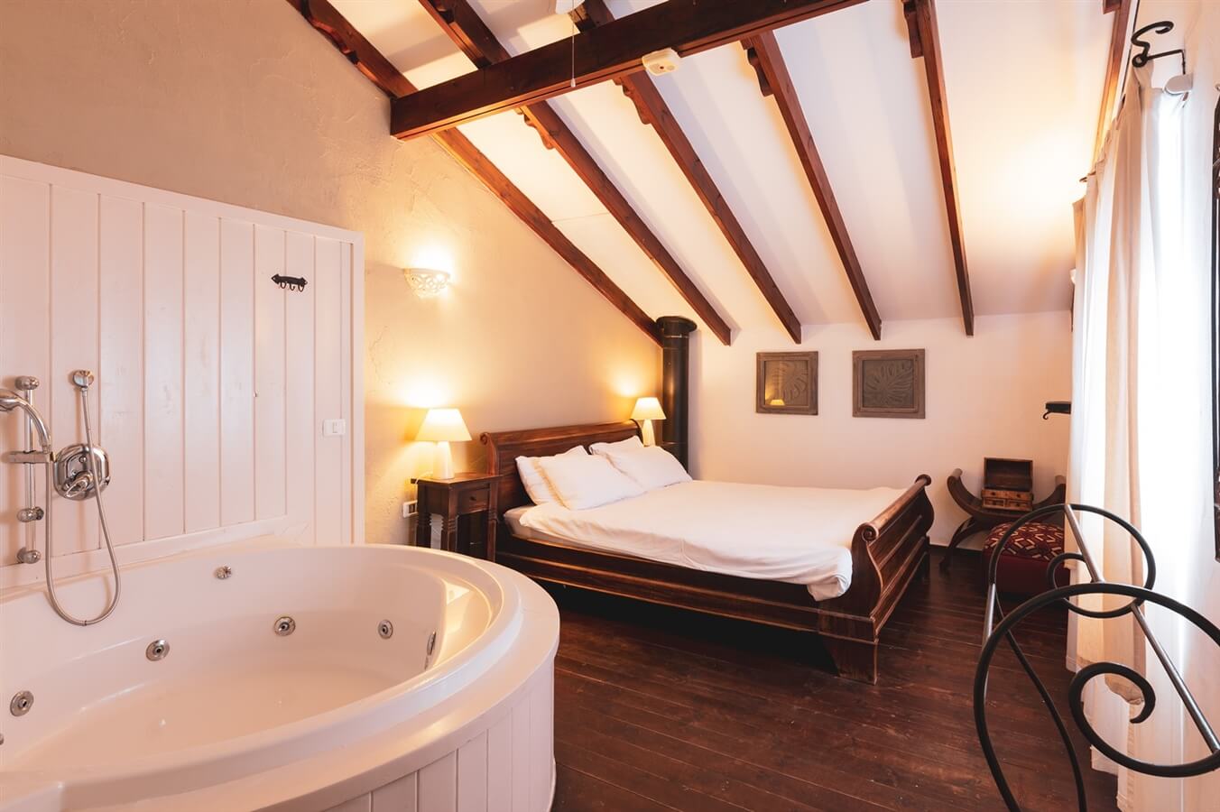 תמונה של סוויטה 3 - 2