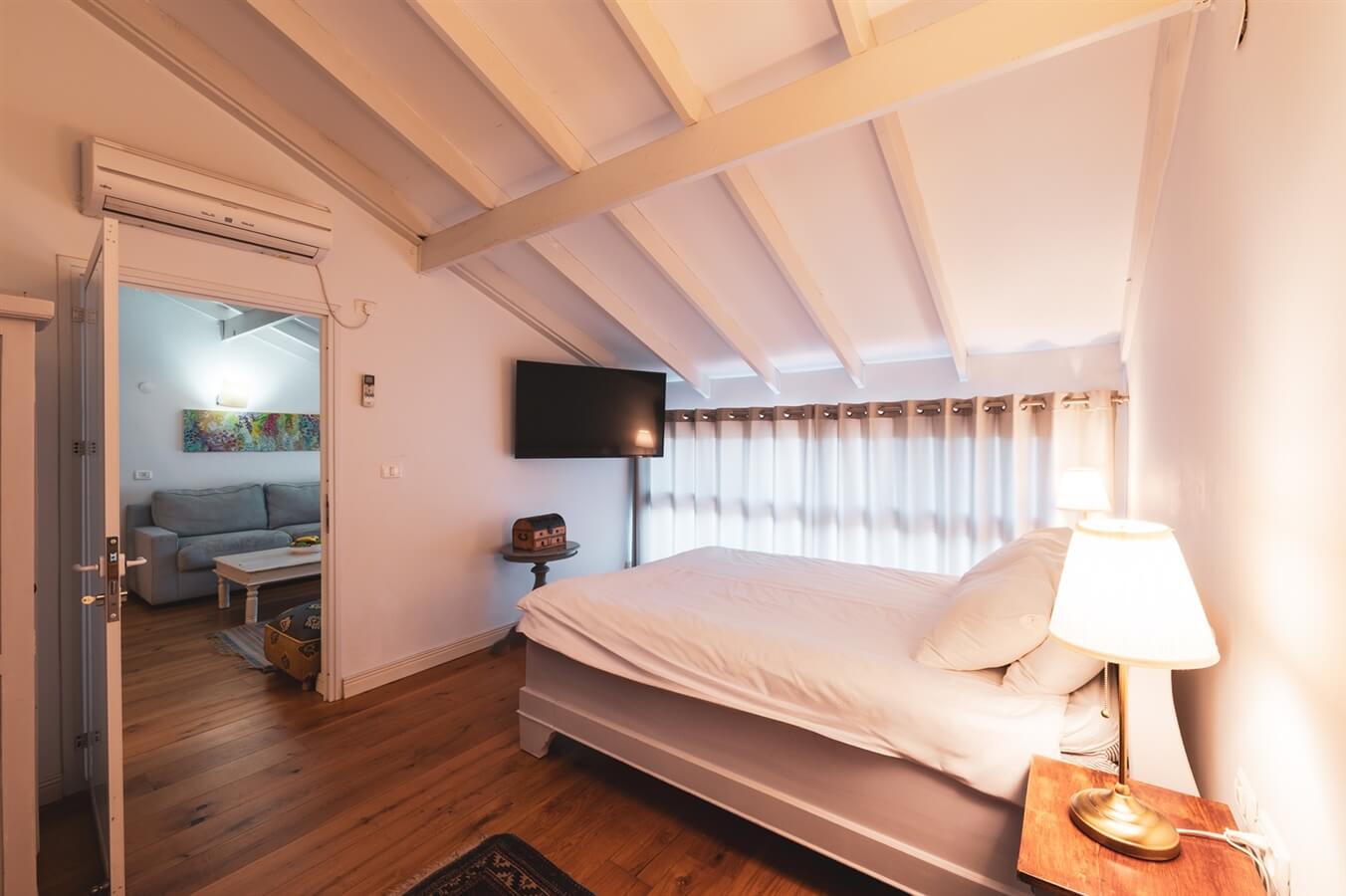 תמונה של סוויטה 4 - 2