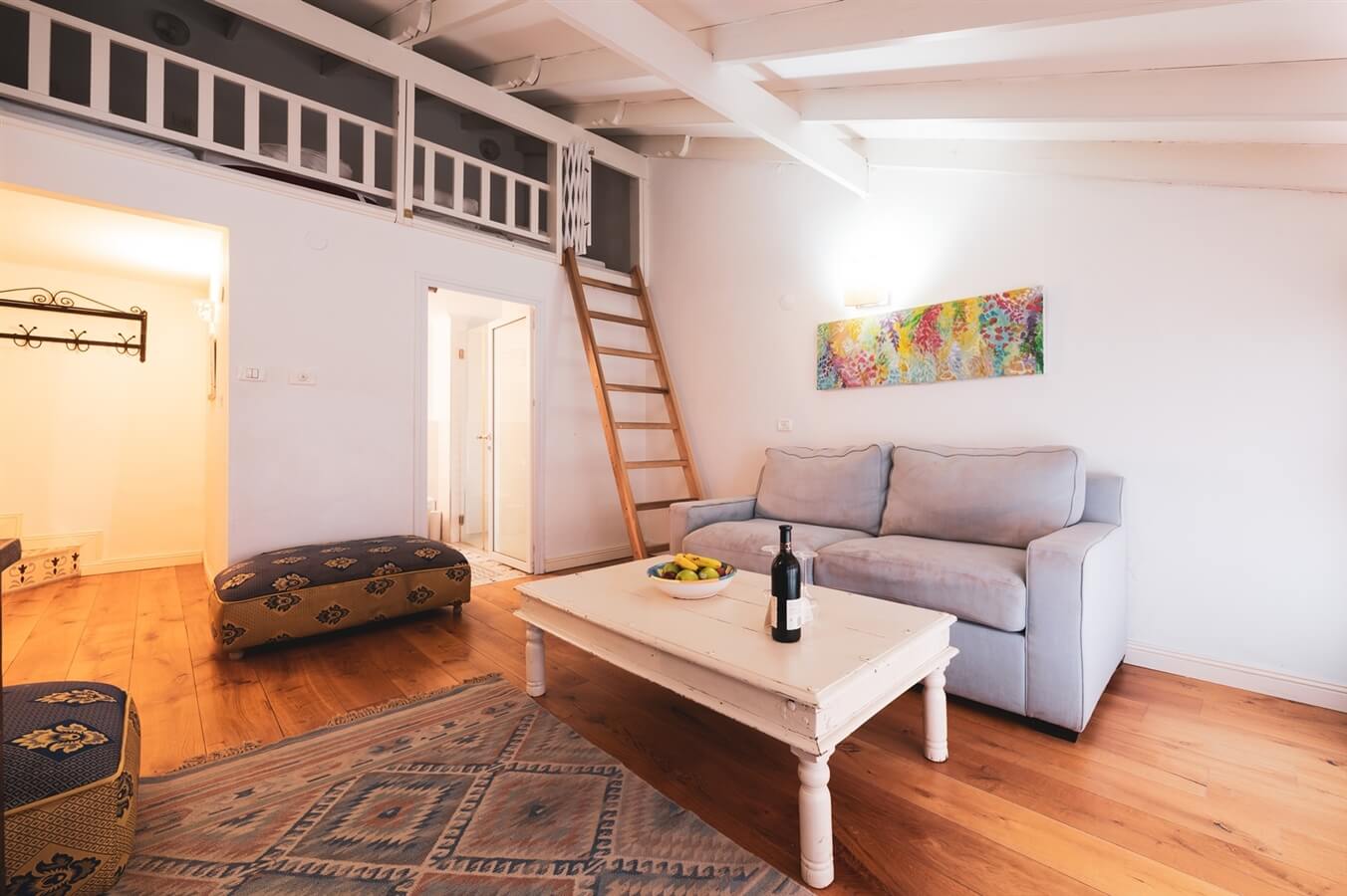 תמונה של סוויטה 4 - 8