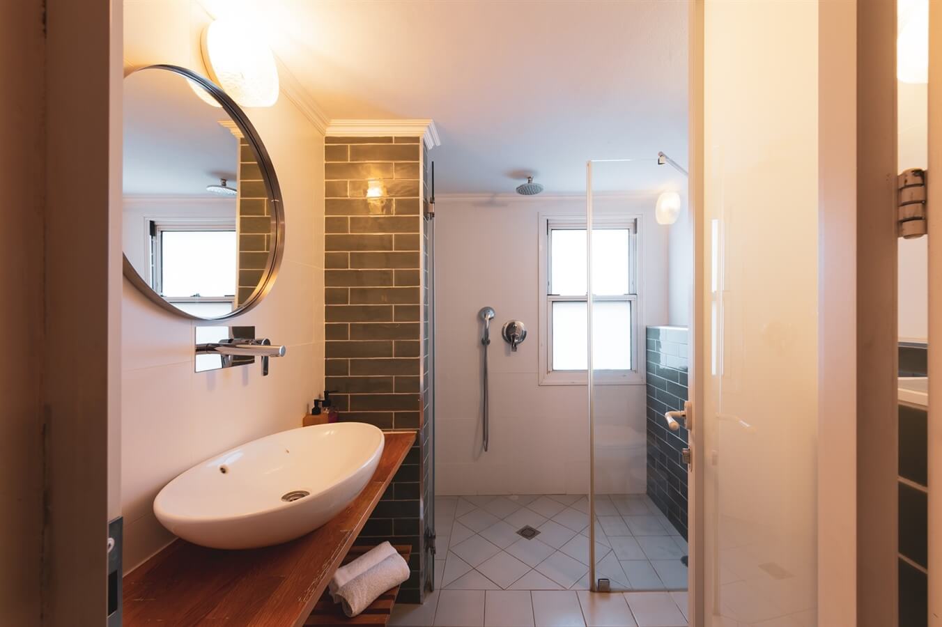 תמונה של סוויטה 2 - 10