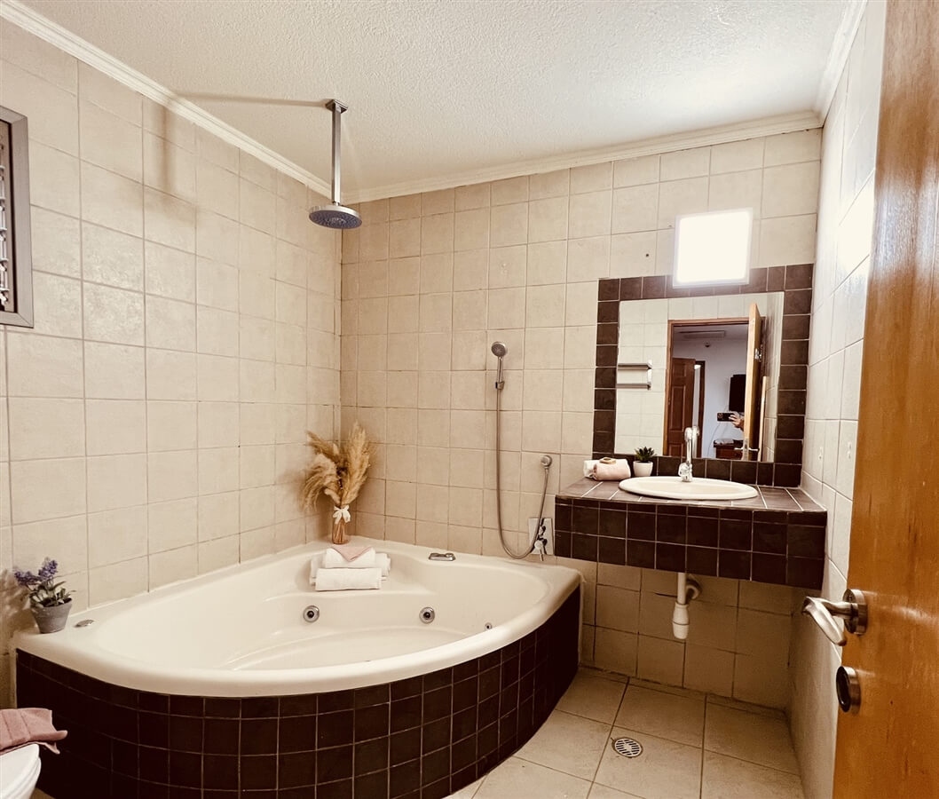 תמונה של הבית הגדול - 5 תמונה של הבית הגדול - 5