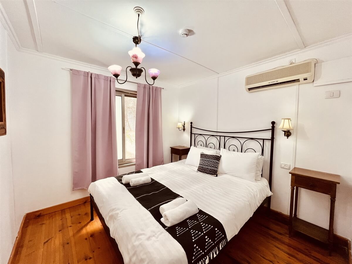 תמונה של הבית הסגול - 1 תמונה של הבית הסגול - 1