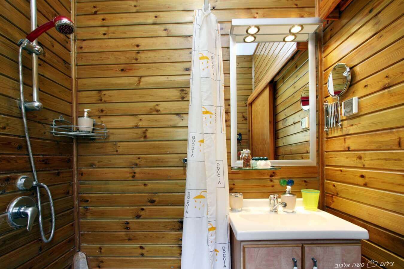 תמונה של הבקתה המשפחתית - 11