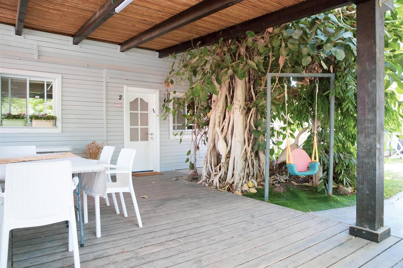 תמונה של אשבורן ונקרות - 5 תמונה של אשבורן ונקרות - 5