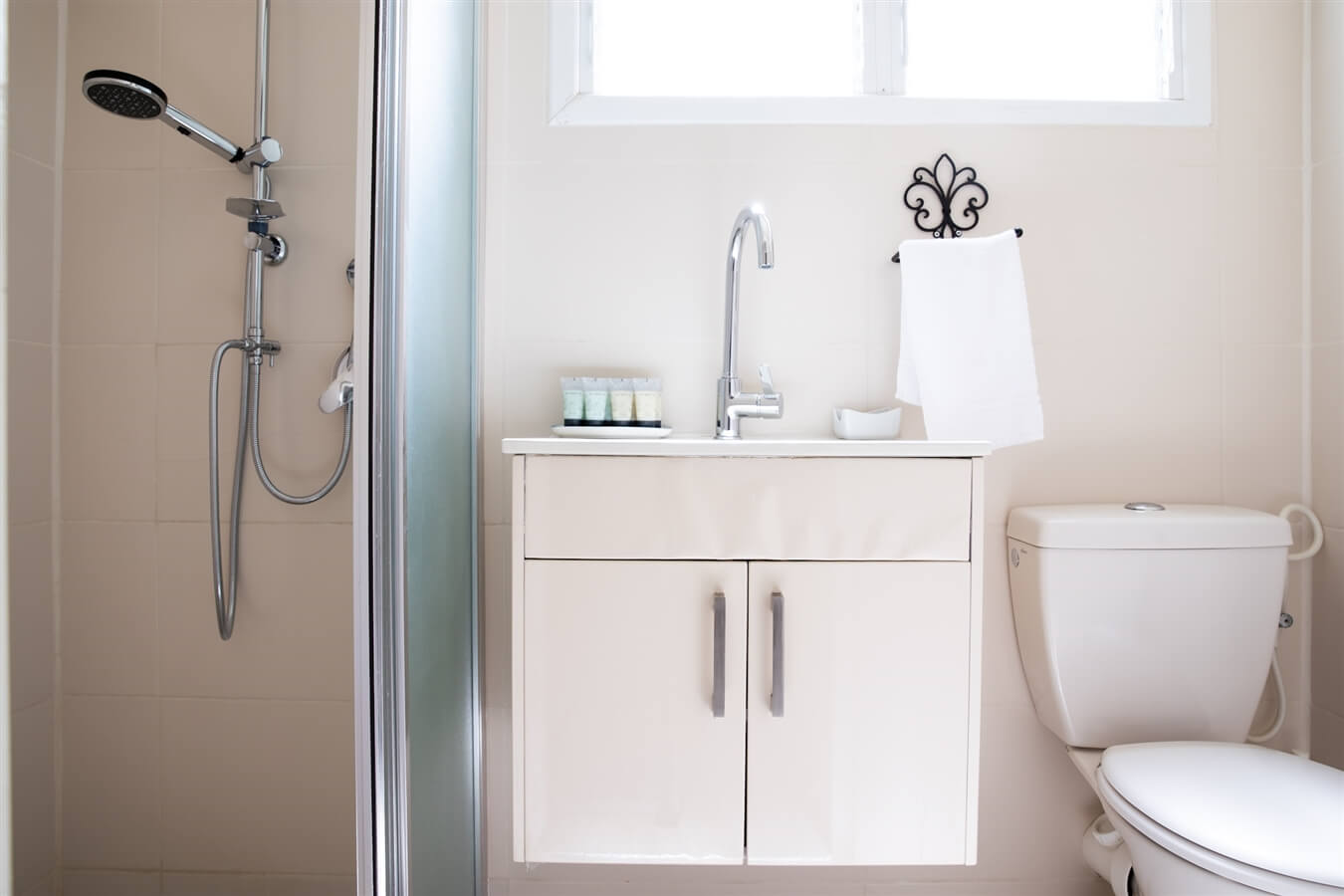 תמונה של אשבורן ונקרות - 4 תמונה של אשבורן ונקרות - 4