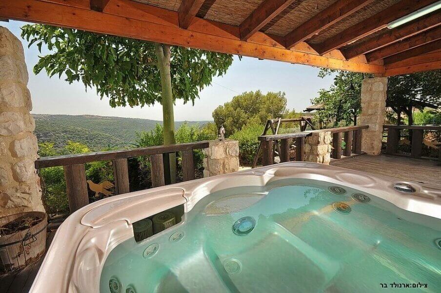 תמונה שצולמה בוי קלאב גורן - 1 תמונה של וי קלאב גורן - 1