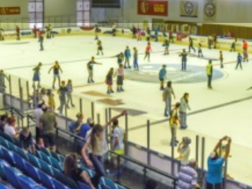 תמונה של החלקה על הקרח תמונה של החלקה על הקרח