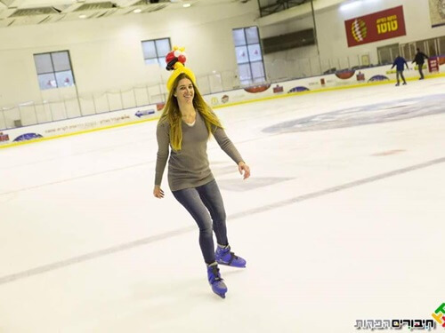 תמונה של החלקה על הקרח תמונה של החלקה על הקרח