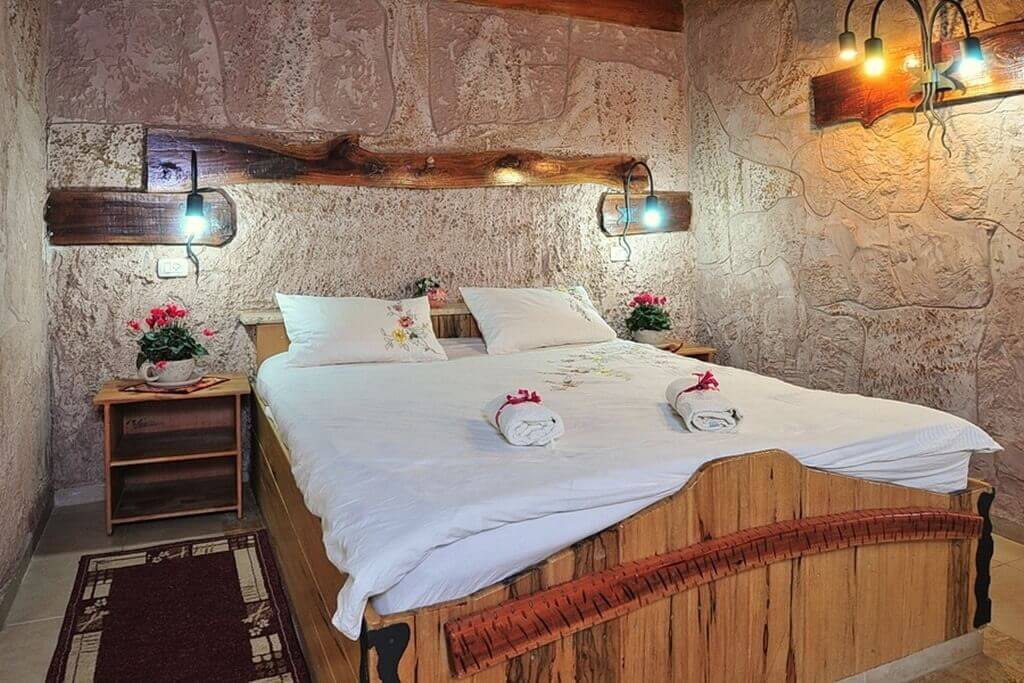 תמונה של בקתות אלון ושאולי - 4