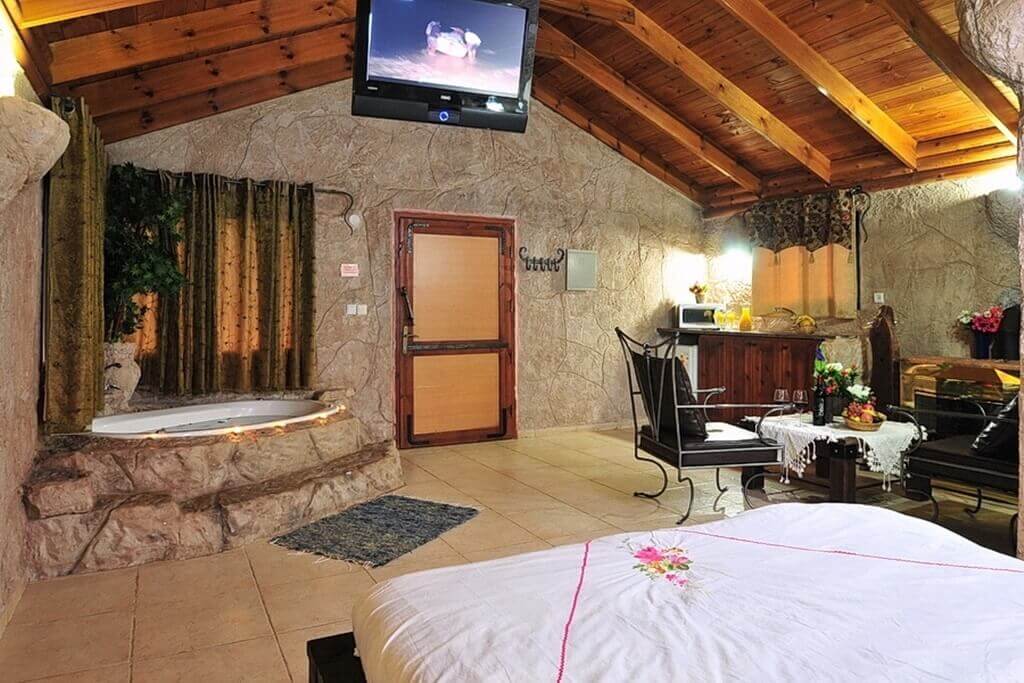 תמונה של בקתות אביב ורן - 4