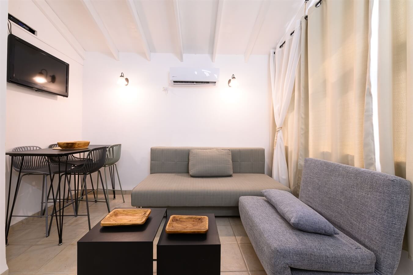 תמונה של בקתות האבן - 2