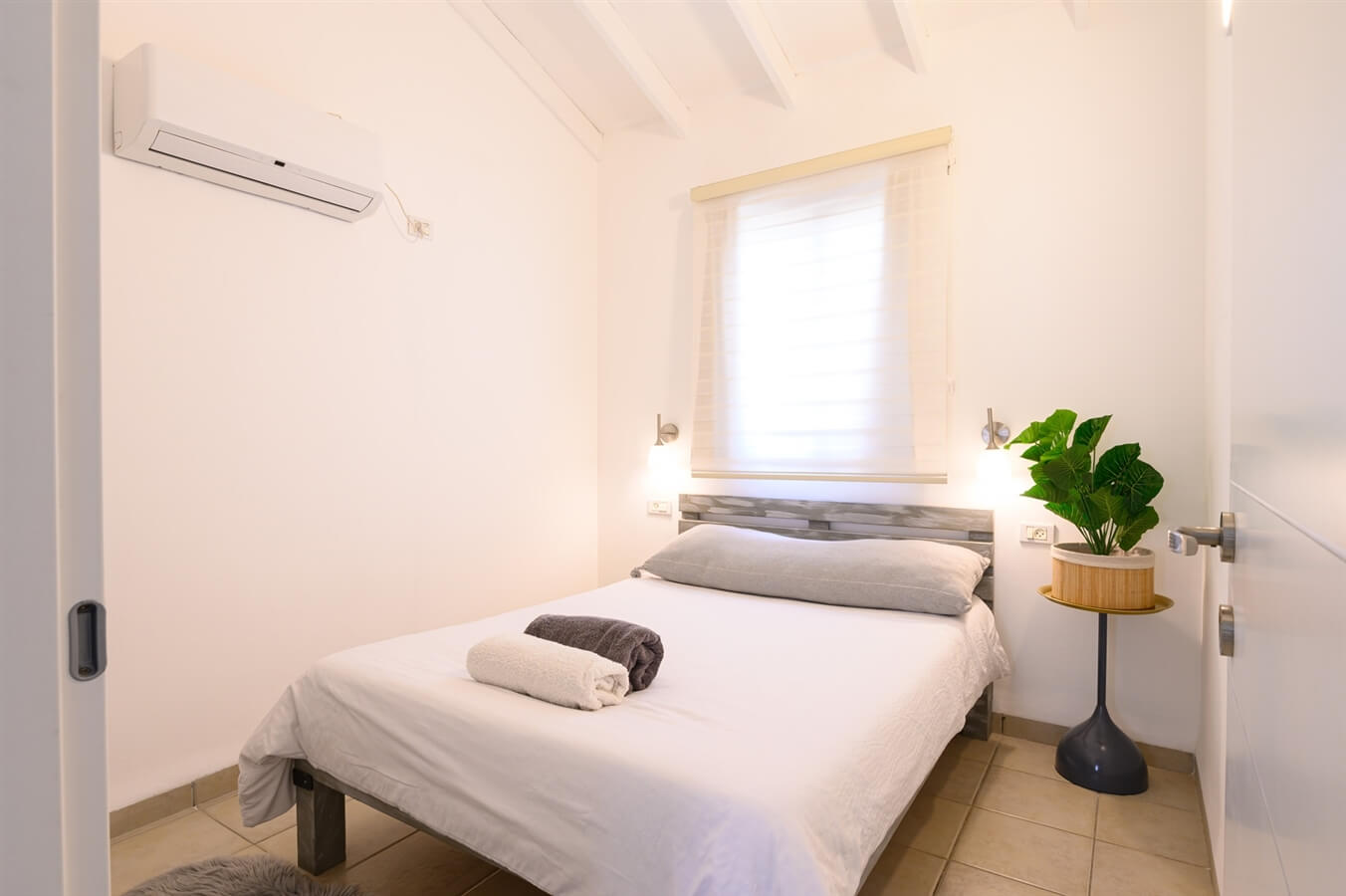 תמונה של בקתות האבן - 7