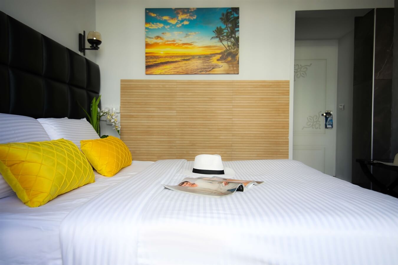 תמונה של חדר זוגי עם מרפסת ונוף לים - 2