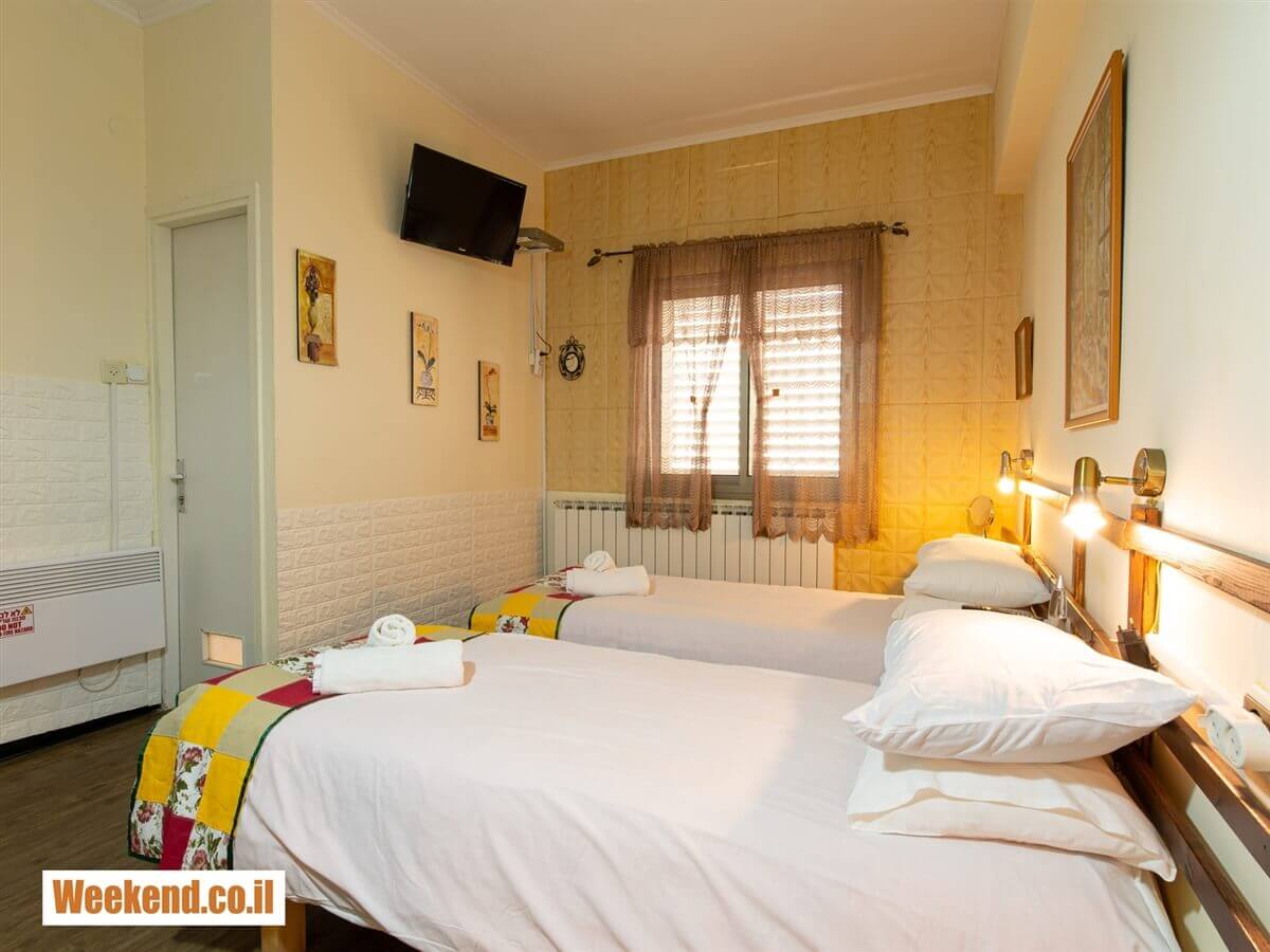 תמונה של סטנדרט - 2