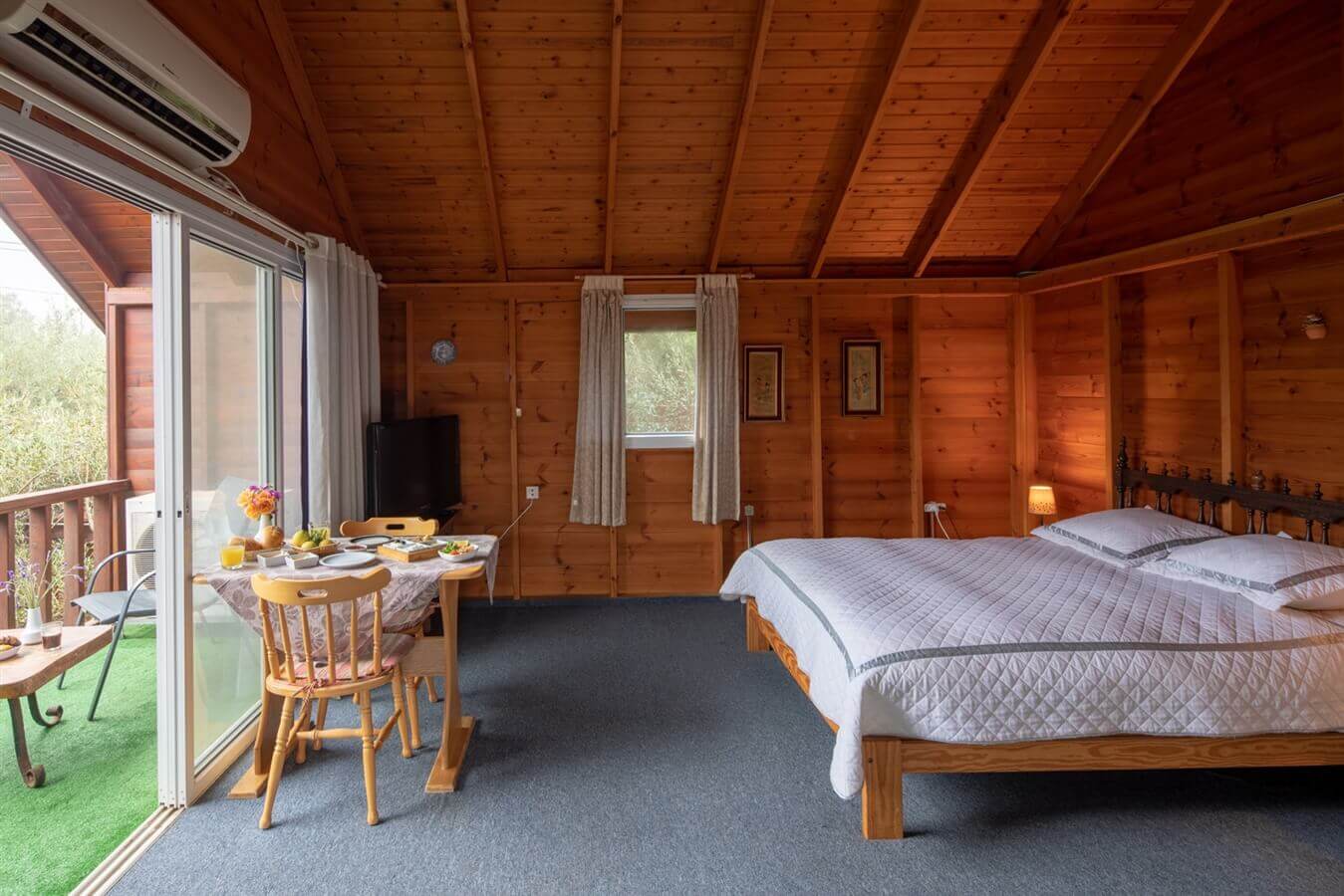 תמונה של בקתות זוגיות - 4