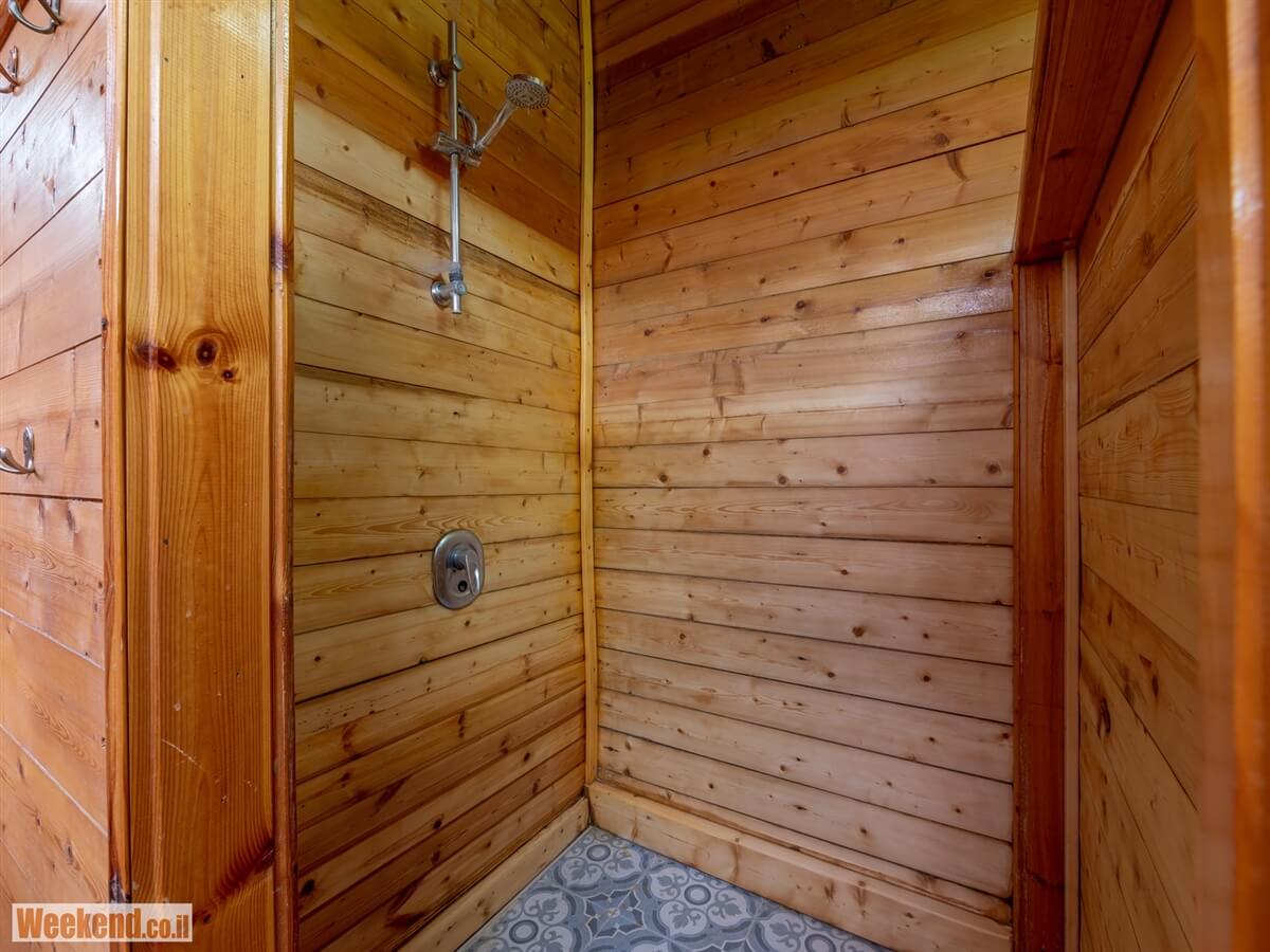 תמונה של בקתה מבודדת - 11