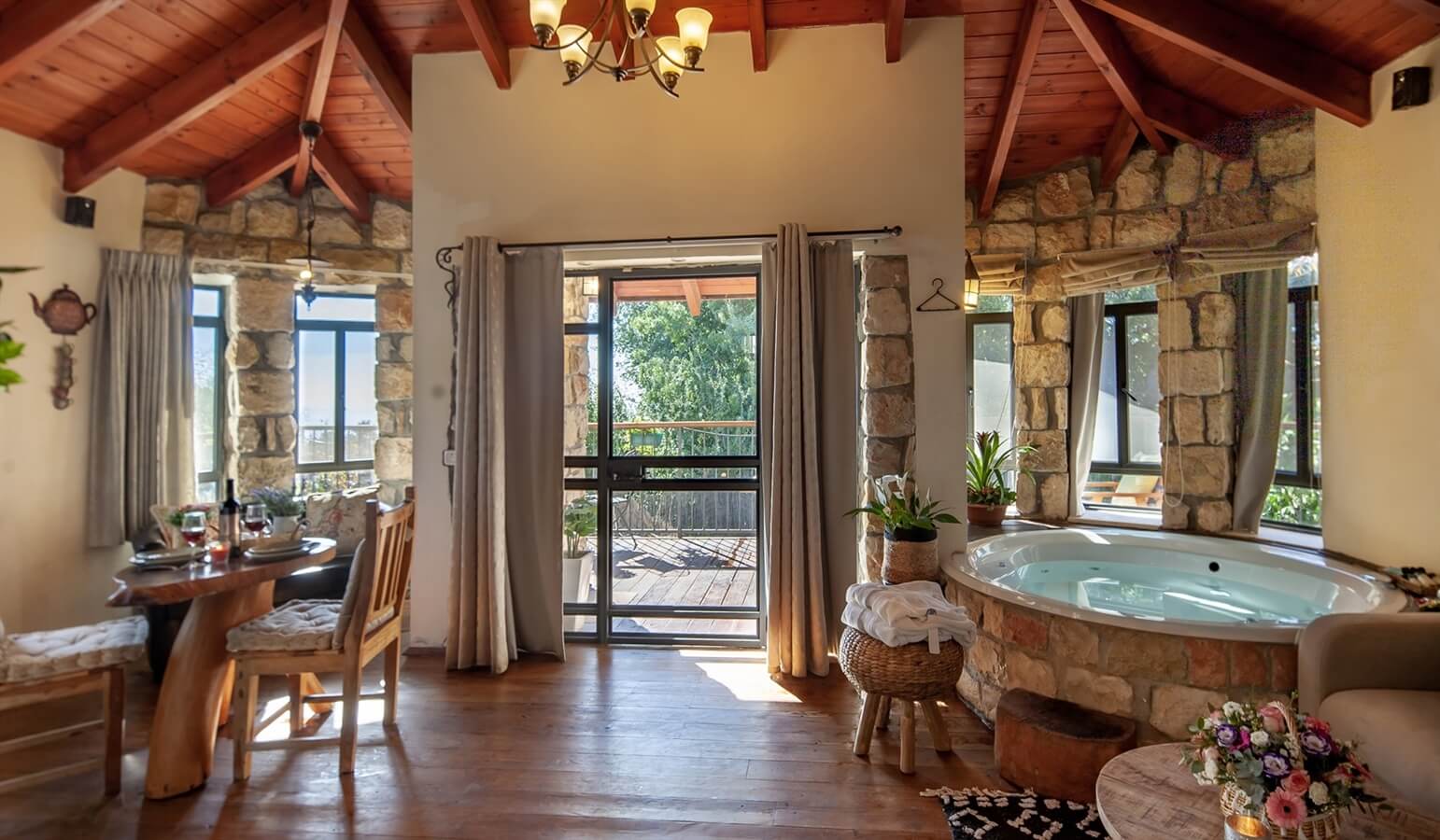 תמונה של בקתת אחוזת החורש - 3