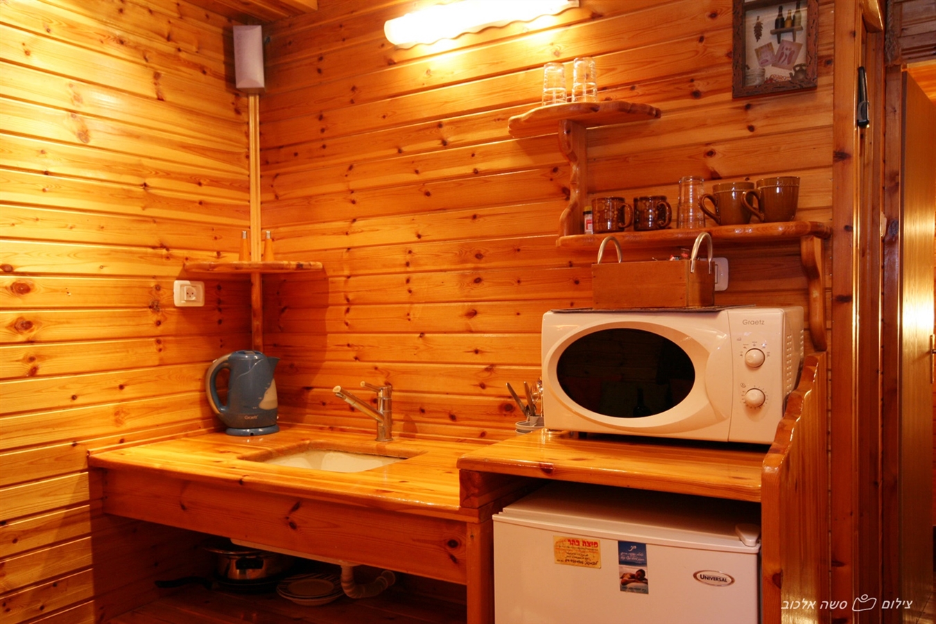 תמונה של בקתה בריבוע - 6