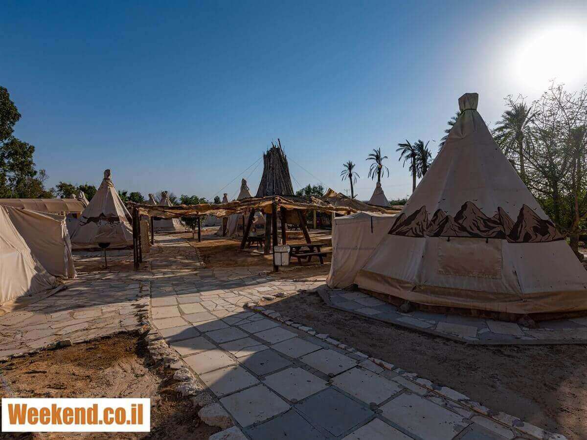 תמונה של אוהלי טיפי אינדיאנים - 10