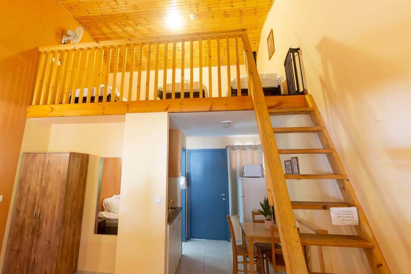 תמונה של יחידת הגלריה - 2 תמונה של יחידת הגלריה - 2