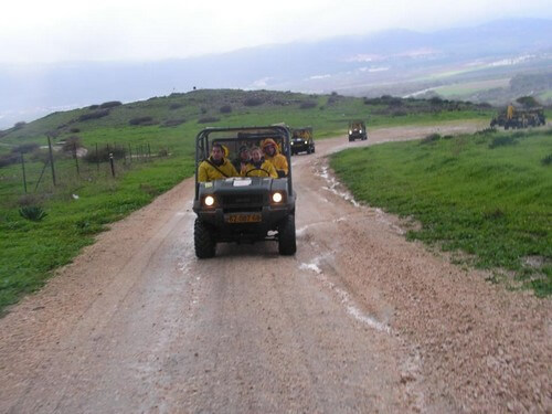 תמונה של טיולי שטח ברייזר ומיני ג'יפ