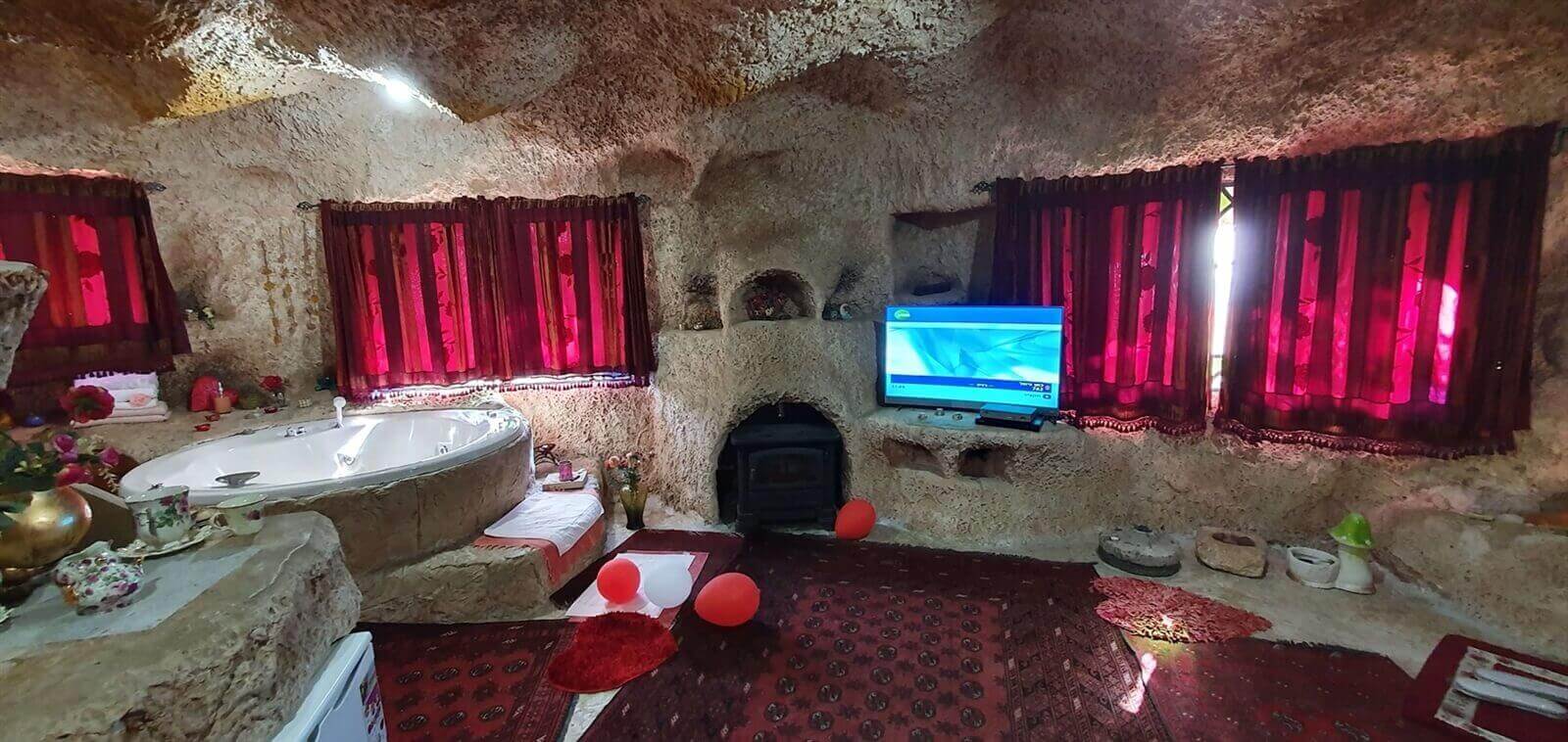 תמונה של מערות אלאדין - 3