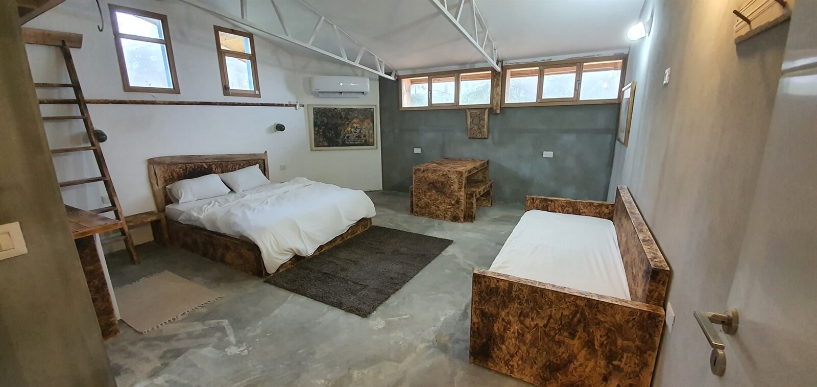 תמונה של עליונות - 1 תמונה של עליונות - 1