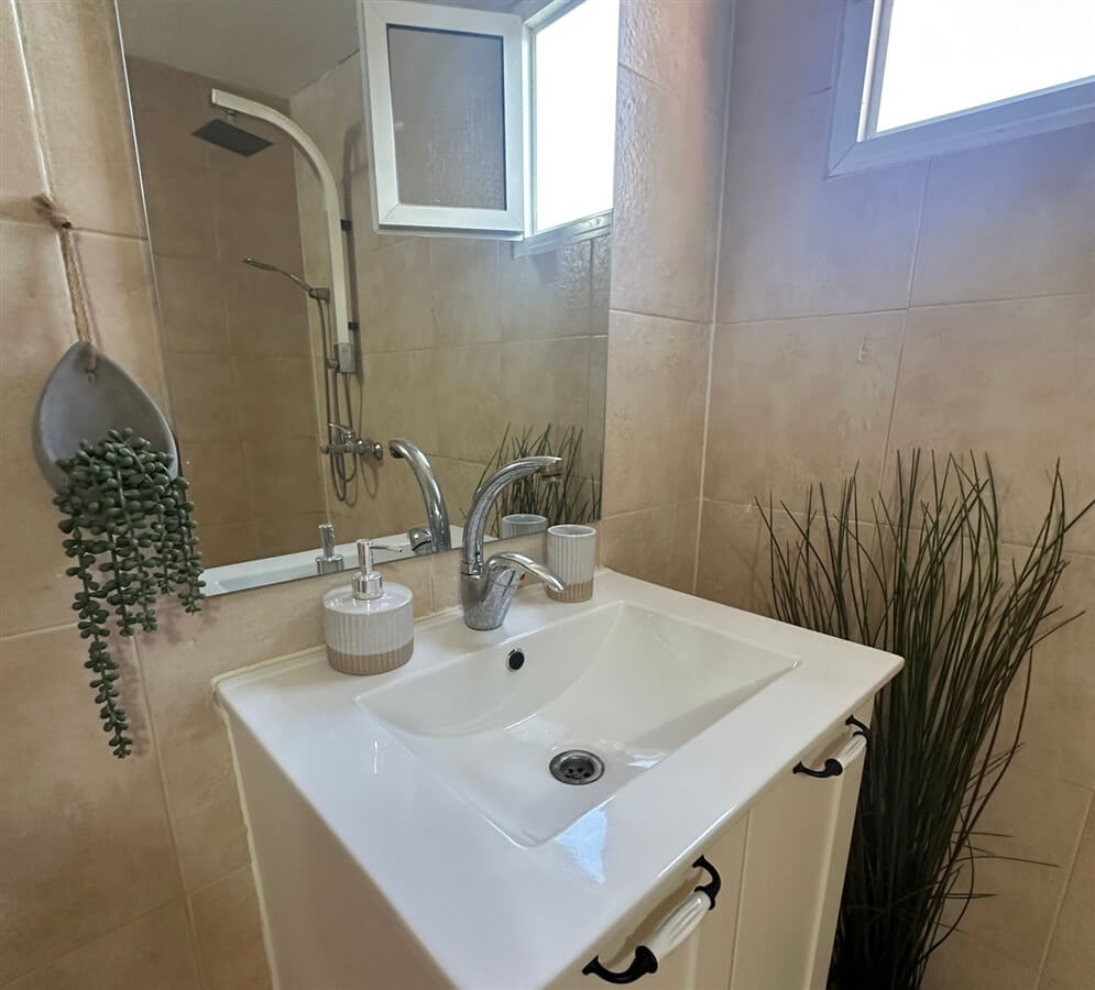 תמונה של יחידת האירוח - 12