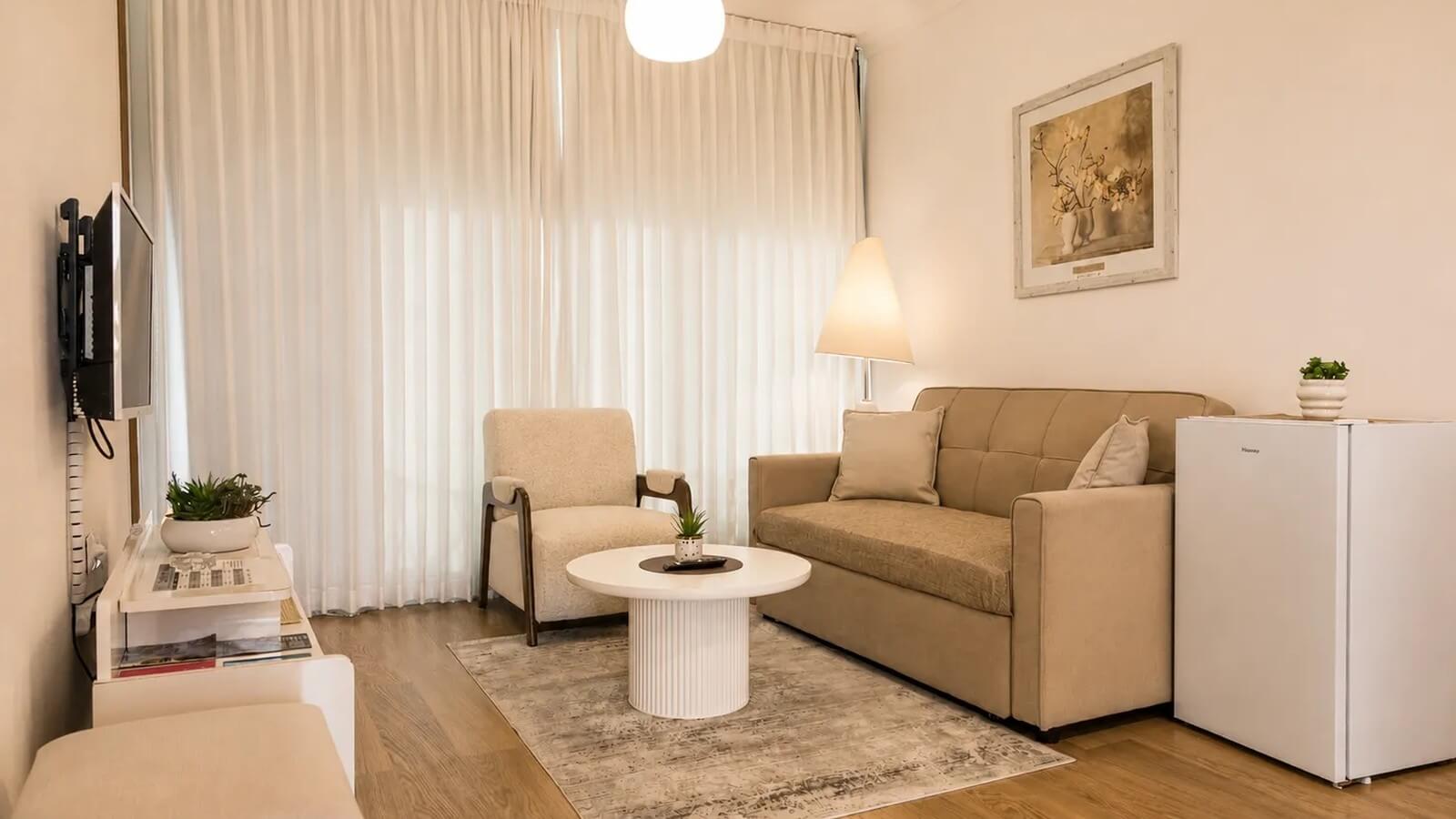 תמונה של יחידה משפחתית 1 - 2 תמונה של יחידה משפחתית 1 - 2