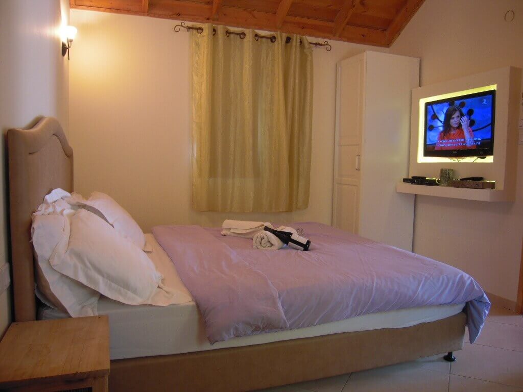 תמונה של הבקתות - הירוקה והכחולה - 2