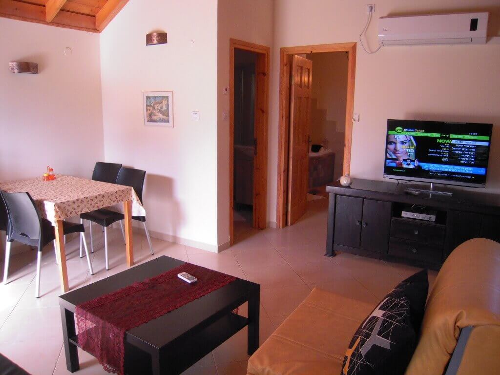 תמונה של הבקתות - הירוקה והכחולה - 4