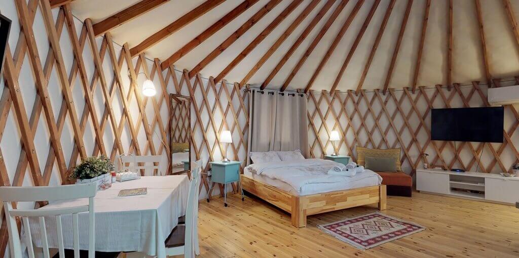 תמונה של יורט - יחידת אירוח מונגולית - 4 תמונה של יורט - יחידת אירוח מונגולית - 4