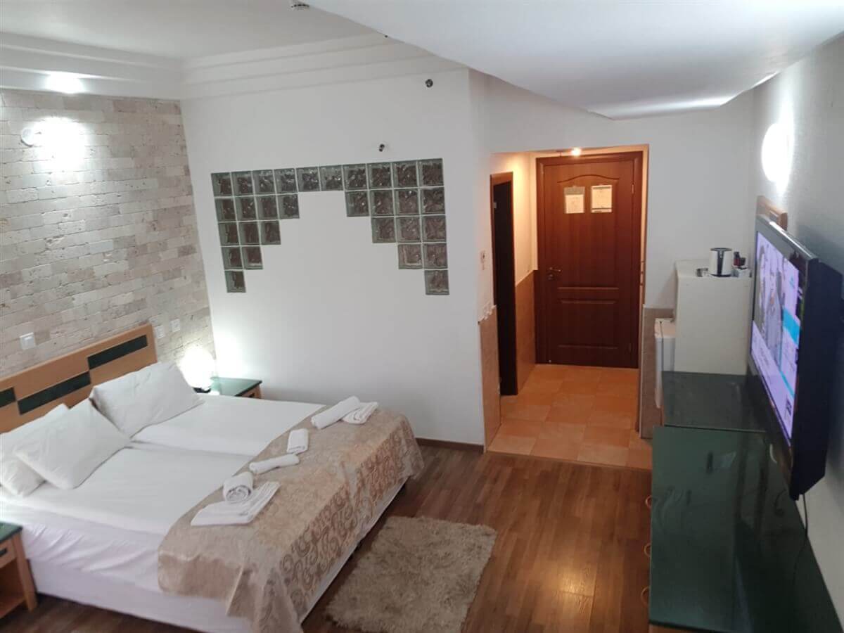 תמונה של דלקס ג'קוזי גדול, מרפסת ונוף - 6