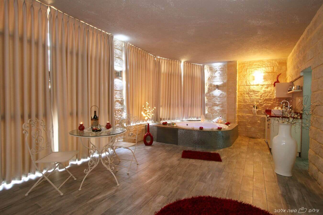 תמונה של סוויטה 1 - 4