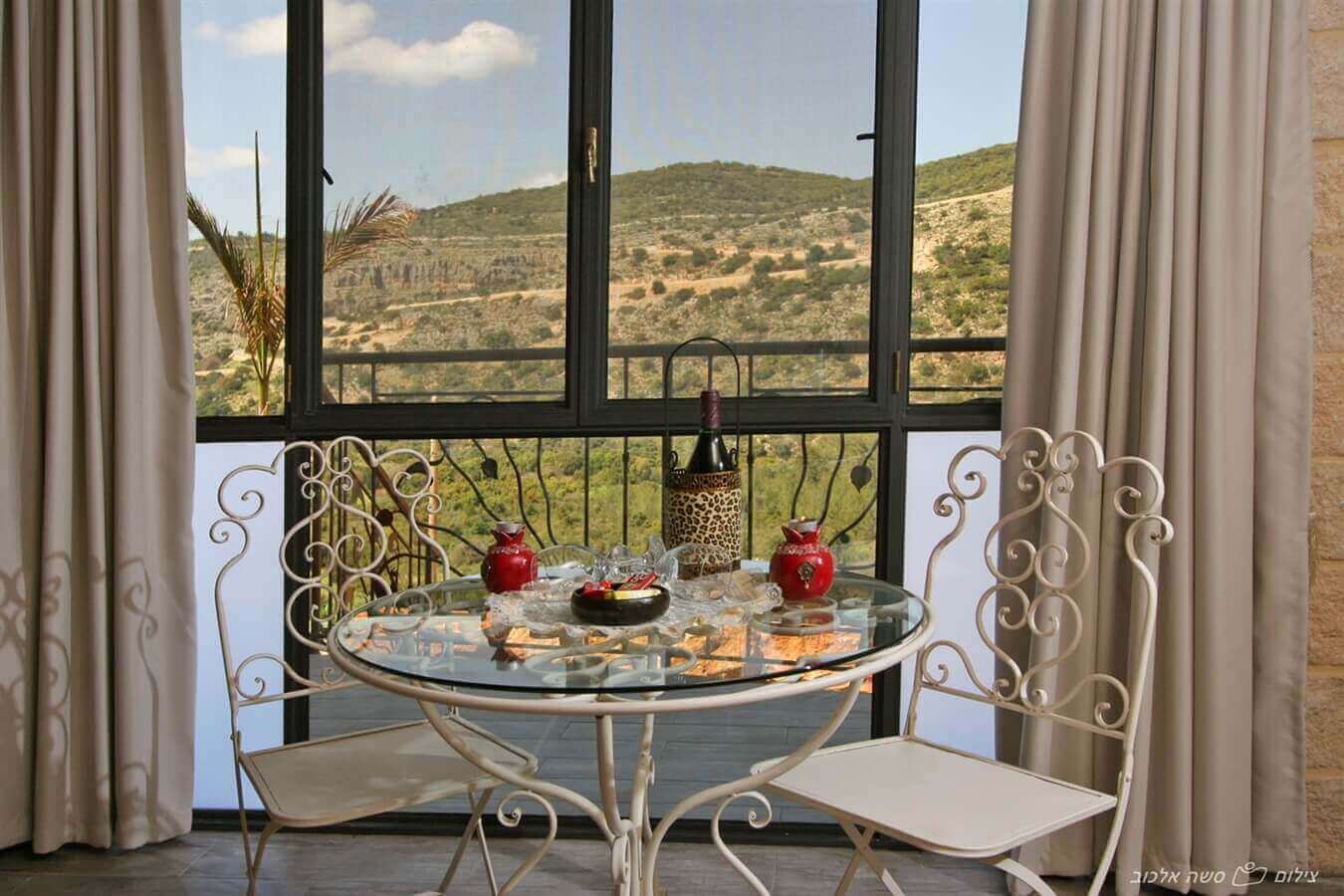 תמונה של סוויטה 1 - 8