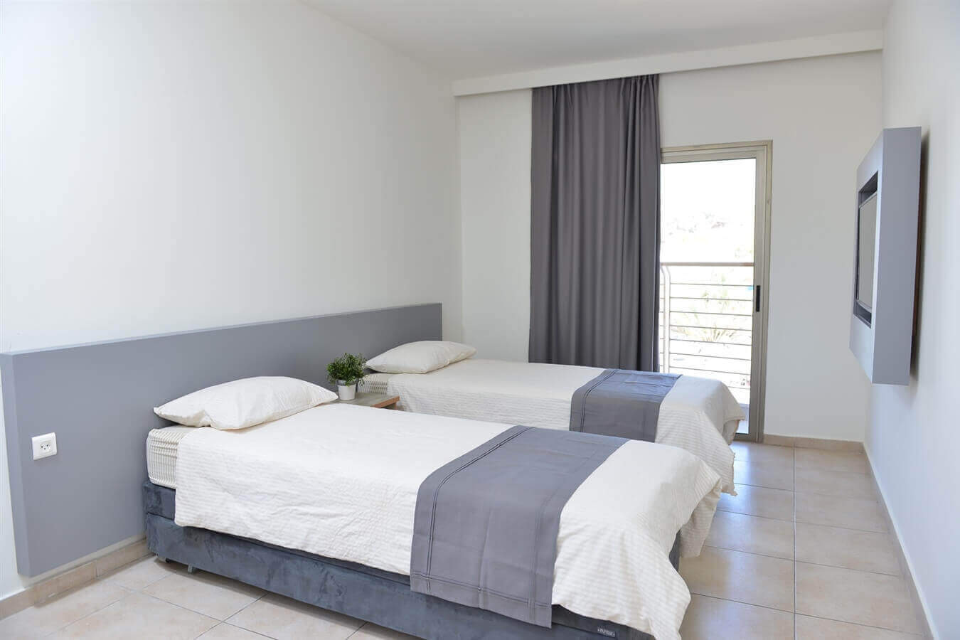 תמונה של חדר לשלושה - 6 תמונה של חדר לשלושה - 6