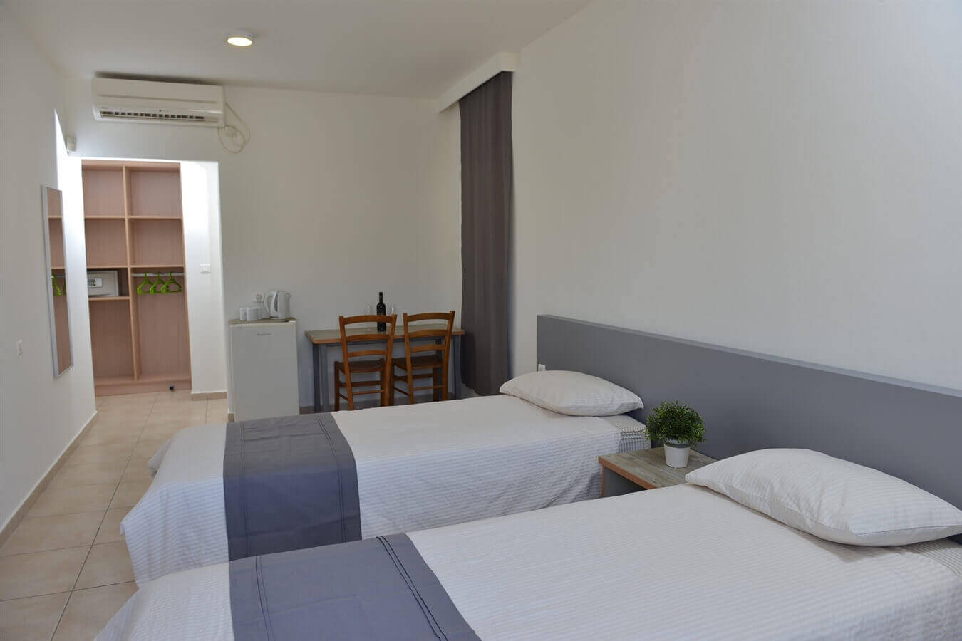 תמונה של חדר משפחתי - 6 תמונה של חדר משפחתי - 6