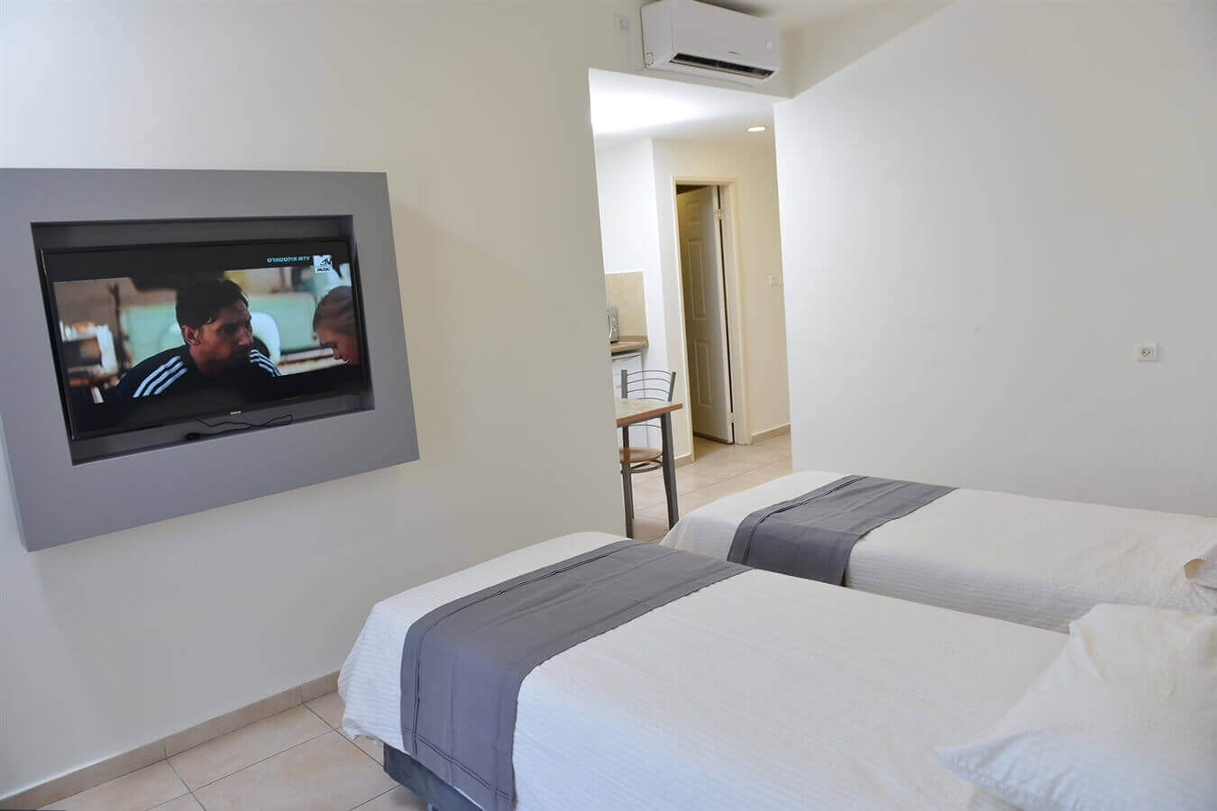 תמונה של חדר משפחתי - 7 תמונה של חדר משפחתי - 7