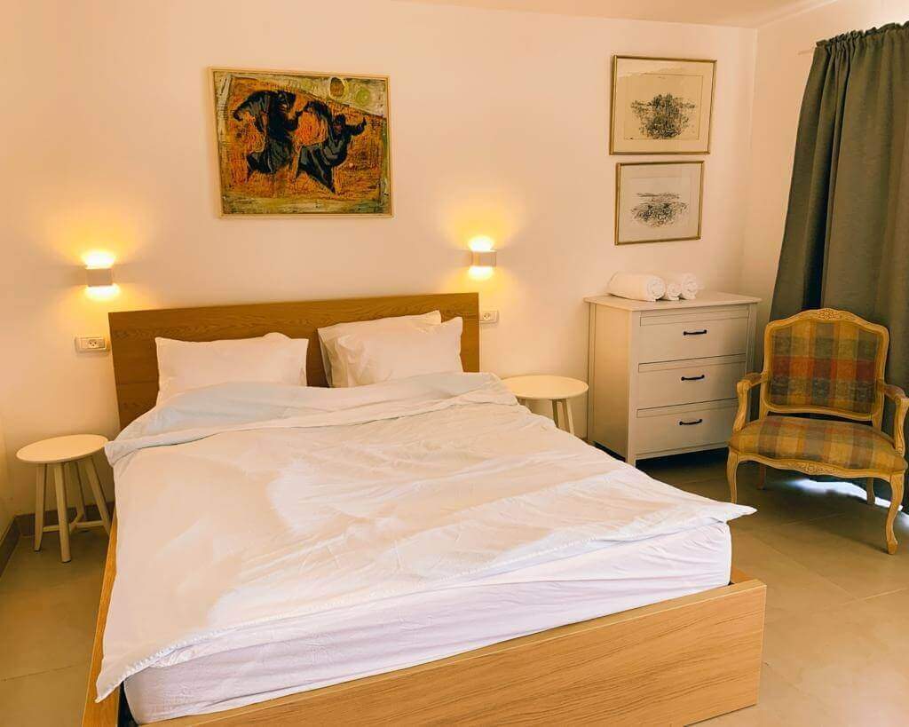 תמונה של איילת השחר - 3 תמונה של איילת השחר - 3