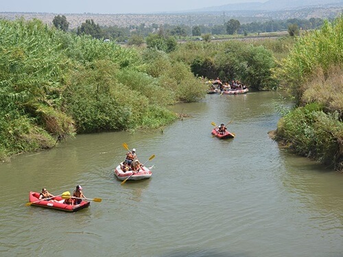 תמונה של שייט קייקים ורפטינג