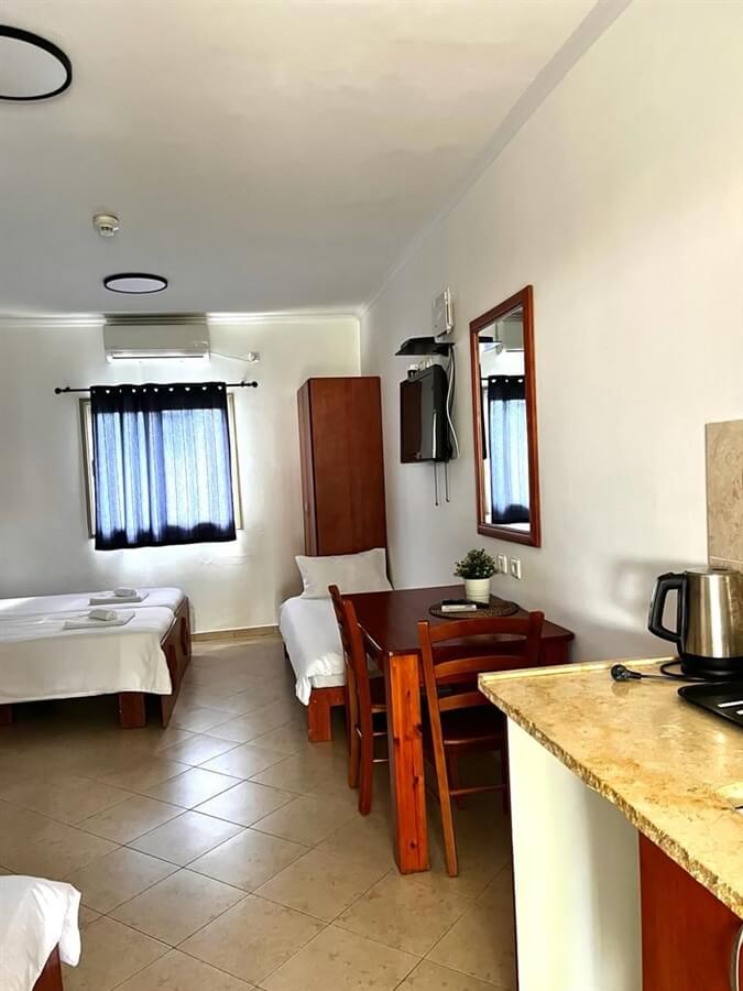 תמונה של אורן - 3