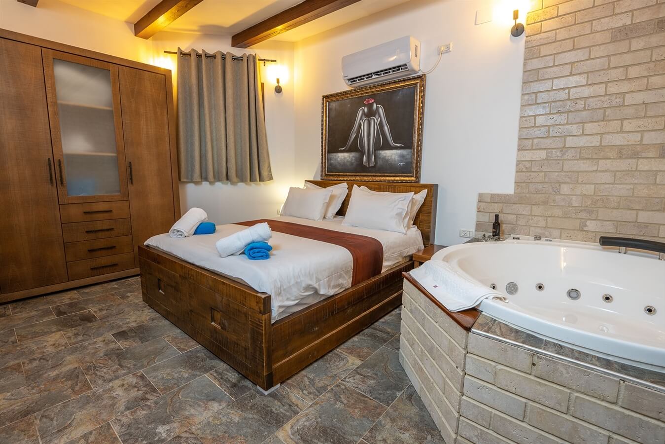 תמונה של כליל החורש - 5