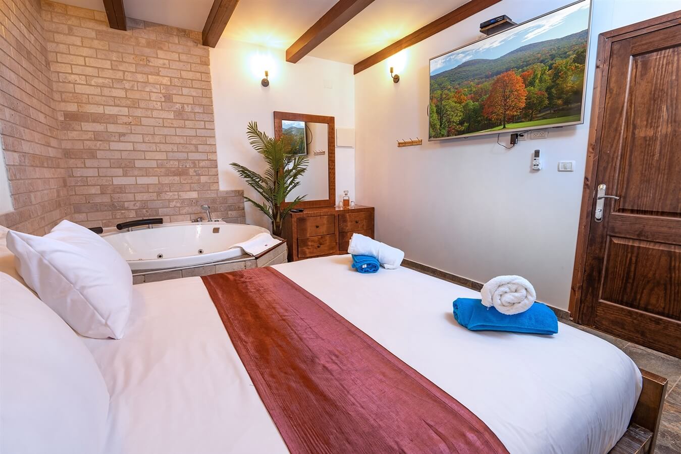 תמונה של כליל החורש - 4